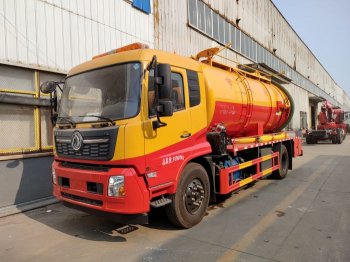 東風(fēng)天錦清洗吸污車(chē)（17立方）